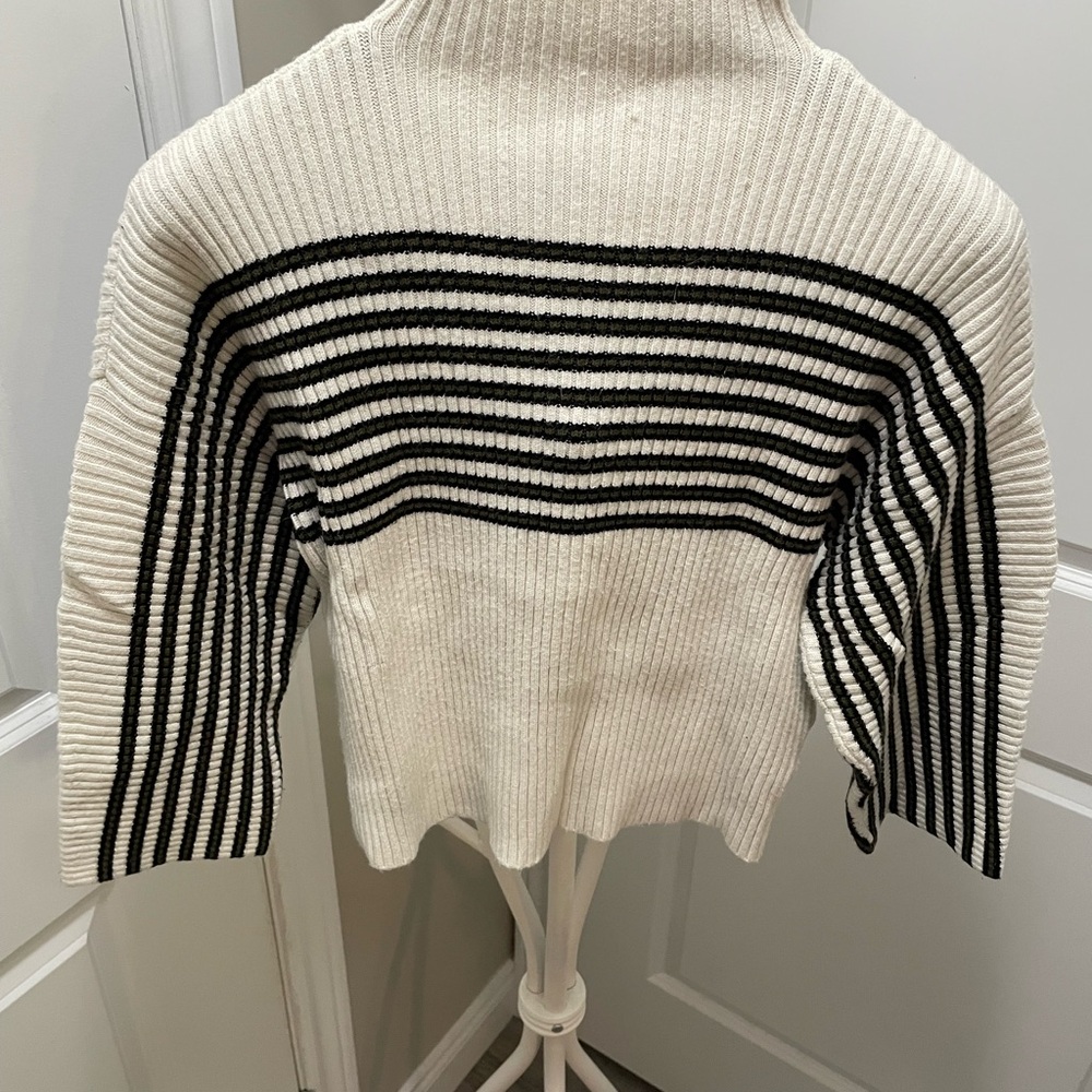 Urban Outfitters Black and Cream Ribbed Mock Turtleneck Sweater
